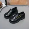 Zapatos de Cuero para Niñas 2026 Nueva Colección Primavera y Otoño Zapatos Negros de Charol para Niños para Actuación Estilo Academia Zapatos Versátiles Casuales para Niños