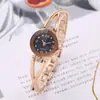 En stock venta al por mayor clásico moda coreana diamante pulsera de temperamento para mujer reloj de pulsera esfera pequeña exquisita reloj de cuarzo