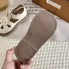 Verano 2026 Nueva Moda Versátiles Zapatos Huecos de Princesa para Niños Zapatos de Suela Suave Sandalias Cerradas para Mujer Zapatos Lindos