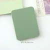 Espelho de Maquiagem Simples e Estiloso em Cores Doces, Conjunto Portátil de Espelho com Tampa Flip e Pente, Espelho de Maquiagem para Viagem e Uso ao Ar Livre
