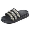 Chinelos de Solado Grosso para Mulheres, Estilo Verão, Slip-Ons Pequenos Estilo Chanel para Usar ao Ar Livre, Novo Modelo 2026, Pérolas com Strass, Moda Coreana, Sensação de Luxo