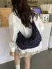 Bolso Cruzado Transfronterizo de Nuevo Estilo con Lazo y Pequeño Diseño Floral con Pliegues para Estudiantes Universitarias, un Bolso de Hombro de Gama Alta