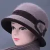 Sombrero de invierno para mujeres de mediana edad y ancianas, sombrero tejido de lana con ala ancha, cálido de piel de conejo, con forro de terciopelo y grueso para señoras mayores.