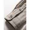 Camisa de manga larga para hombre, nuevo estilo de otoño, camisa holgada a rayas retro japonesa, top de trabajo casual moderno, chaqueta ligera