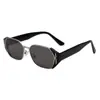 Colección de Gafas de Sol de Metal, Nuevo Estilo de Alta Gama para Mujer, Moda Personalizada Fotografía Callejera, Gafas de Sol Lisas Ojo de Gato Anti-UV para Hombre