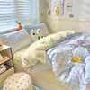 Juego de cuatro piezas 100% algodón para todas las estaciones, nueva funda de edredón y sábana de cama más gruesas, juego de tres piezas para dormitorio de estudiante, ropa de cama sencilla y amigable con la piel