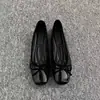 2026 Nuevos Mocasines Estilo Francés con Lazo de Ballet, Punta Cuadrada, Zapatos Planos Rojos Individuales, Boca Baja Inspirada en Chanel, Versátiles