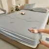 Esterilla jacquard fresca de PE esterilla de verano esterilla suave para aire acondicionado lavable a máquina lavable al agua esterilla fresca esterilla de seda de hielo juego de tres piezas