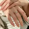 Anillo de Estrella de Ocho Puntas Hueca Dorada para Mujer, Diseño de Nicho de Lujo de Alta Gama, Anillo Abierto para Dedo Índice, Nuevo Modelo 2026