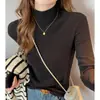 Camiseta Interior de Terciopelo Doble Cara de Cuello Medio para Mujer Nuevo Estilo Otoño e Invierno 2025 Engrosada Cálida Aspecto Adelgazante Simple Top Interior