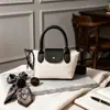 Bolsa de Ombro de Grande Capacidade Europeia e Americana Moda Retrô Casual Bolsa de Mão Bolsa Tote de Luxo Leve de Alta Qualidade