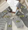 Novas meias listradas cinzas com botões para outono e inverno, meias femininas de cano médio, estilo coreano série Miu meias femininas estilo universitário