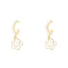 Pendientes de Camelia y Perla Elegantes Franceses para Mujer 2026 Nuevos de Moda Lujo Ligero Pendientes de Solapa para Socialité Accesorios de Pendientes Versátiles de Moda