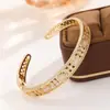 CHHC Nova Versão Alta Pulseira Clássica Feminina Europeia Americana Retro Pulseira de Celebridade da Internet Estação Independente Transfronteiriça Dropshipping Atacado