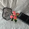 Ramo artificial de capullos de té de 5 cabezas, adecuado para decoraciones de bodas, arreglos de pasillo, decoración del hogar y adornos para la sala de estar.