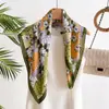 Bufanda Cuadrada Pequeña Nueva de Verano Bufanda de Seda Bufanda de Primavera y Verano para Mujer Bufanda con Estampado para Protección del Cuello Bufanda Profesional