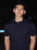 Camisa de Punto de Manga Corta Henley de un Botón Estilo Americano 25Ss para Hombre, Corte Ajustado Vintage, Estilo Urbano de Moda con Bordado Pequeño, Sensación de Alta Calidad