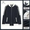 Chamarra de béisbol para hombre con hebilla metálica de cremallera, chamarra con cuello alto y bloques de color, chamarra casual de primavera y otoño para parejas, chamarra de marca moderna personalizada