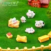 Nuevo producto transfronterizo: Figurita creativa de granja de vacas, kit de decoración DIY, accesorios para colgar y adornos de paisaje en miniatura