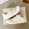 Zapatillas blancas de suela gruesa, muy estilosas y atractivas para mujer, nuevos zapatos de otoño 2026 para mujer, zapatillas de entrenamiento retro alemanas, zapatos casuales para mujer