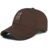 Chapéus para Homens e Mulheres, Novo Modelo Estilo Coreano com Etiqueta de Couro, Boné de Beisebol Versátil, Boné Esportivo Respirável e Absorvente de Suor, Chapéu de Pesca com Proteção Solar
