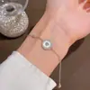 Collar Redondo Geométrico con Forma de Corazón con un Toque de Lujo Ligero y de Alta Gama, Suave y Elegante, un Regalo Perfecto para tu Novia, Pulsera Exquisita y Versátil