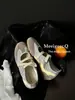 Sapatos Mary Jane Retro de Ballet para Mulheres 2026 Novo Modelo Primavera/Verão Sandálias Esportivas com Velcro Sapatos Baixos para Calçar