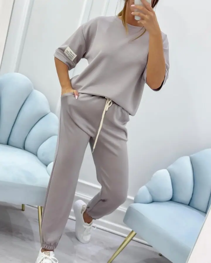 卡其
