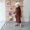Moda de Invierno 2025 Vestido de Punto de Cuello Alto para Niñas Vestido Largo Básico de Punto para Niños