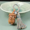 Sándalo Verde Tallado Zodiaco Oveja Dibujo Animado Oveja Campana Borla de Oveja Llavero Colgante Adorno para Bolso Suministros de Regalo Pequeños Culturales y Creativos
