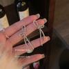 Pendientes Dinámicos de Lazo Microincrustado 2026 Nuevo Modelo Popular Único Lujo Ligero Nicho Fiesta de Noche Pendientes Elegantes de Gama Alta