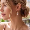 Pendientes de colgante de perla con diamantes completos de lujo ligero estilo francés con tachuelas de circonita microincrustadas en oro, pendientes de alta gama, delicados y sofisticados