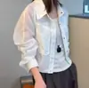 Jaqueta casual leve de peça única para mulheres, estilo coreano primavera/verão 2026, rejuvenescedora, modelagem solta, afina a silhueta, roupa com proteção solar
