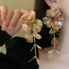 Pendientes Nuevos Estilo Cola de Pez con Borlas Largas en Cascada, Moderno Diseño Floral Incrustado con Diamantes, Diseño Único y Audaz, Pendientes Elegantes