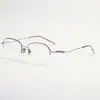 Armazón Medio de Titanio Puro 8185 para Mujer Ojo de Gato Ultraligero Pluma Titanio Estilo Retro de Negocios Shenzhen Galvanizado Danyang Gafas