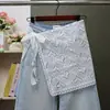 Saia Cover-Up de Renda Moda Coreana Primavera/Verão 2026 com Design Único, Saia Cover-Up de Renda Branca para Mulheres, Sobreposição de Saia com Barra Doce e Versátil