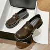 2025 Novo Camélia Amor ~ Fivela Pequena de Moeda de Ouro Mocassins de Sola Grossa Sapatos Pretos Solos Estilo Britânico Feminino