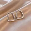 Pendientes de Aro de Alto Temperamento Francés Pendientes de Botón Pendientes Triangulares de Nicho Nuevo Estilo Joyería de Oreja Retro de Lujo Ligero Venta Caliente para Mujer