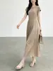 Vestido de alta gama para mujer Nanyou con una textura lujosa, estilo suave, cuello redondo, mangas cortas, elegante vestido de línea A, vestido Issey Miyake