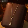 Pingente de Colar Oco Popular em Forma de Cabaça de Zircônia Integral Moda de Nicho Francês de Alta Qualidade Luxo Leve Versátil Joia Exquisita