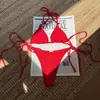 Bikini Sexy a Rayas de Tres Piezas con Tiras Cruzadas de Nuevo Estilo Europeo 2027