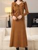 Vestido de lana de dos piezas con tirantes y volantes para otoño e invierno, estilo francés, elegante, combinable con todo, color liso, cintura ajustada y adelgazante.