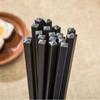 Chopsticks de Liga de Alta Qualidade para Restaurantes de Hotel Comerciais Chopsticks Públicos Fixos para Restaurantes Resistentes a Altas Temperaturas Diamante Negro Antiderrapante Atacado