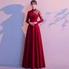 Nuevo Cheongsam Estilo Chino Vestido Tostado Mejorado Borgoña Novia Boda Vestido de Noche Compromiso Anfitrión Vestido de Bienvenida