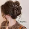 Presilha de cabelo estilo vintage que não danifica os fios, na cor café com toque de luxo, presilha de tubarão de pelúcia, acessório de cabelo fofo e doce para penteados presos.