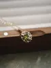 Série O Mágico de Oz~ Conjunto de Brincos e Pulseira Folha de Bordo Verde Oliva Super Brilhante Totalmente Cravejado em Diamante Estilo Floresta para Mulheres