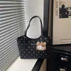 Bolsa tote de bolinhas estilo coreano para mulheres, novo modelo 2026, moderna e popular, grande capacidade, adequada para o dia a dia, fashion, versátil e pode ser carregada como bolsa de ombro