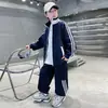 Conjunto de Roupa de Outono para Meninos 2026 Novo Estilo Roupa Esportiva de Outono para Crianças Maiores, Estilo Primavera e Outono para Meninos, Moderno e Estiloso