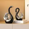 Nuevos Adornos de Cisne para Pareja de Aspecto Elevado Decoraciones Modernas de Lujo Ligero para Entrada del Hogar Sala de Estar Gabinete de Vino Gabinete de TV