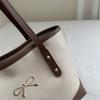 Bolso Grande para Mujer 2025 Nuevo Estilo Bolso Tote Popular de Gran Capacidad de Este Año para Trabajo y Desplazamientos Bolso de Hombro Versátil de Otoño e Invierno